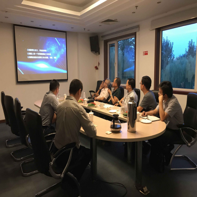 寧波市奉化區(qū)政府代表團(tuán)到融安特參觀考察