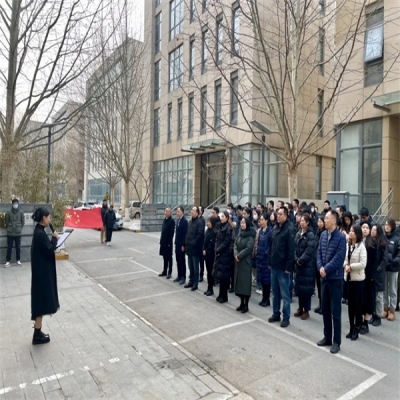 龍年開新局！融安特股份舉行升國旗儀式